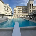 Fronte Mare, Piscina - Grifone Apartment