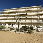 Fronte Mare, Piscina - Grifone Apartment *