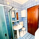 Fronte Mare, Piscina - RESIDENCE GRIFONE