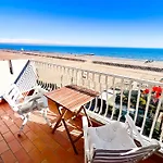Fronte Mare, Piscina - Grifone *